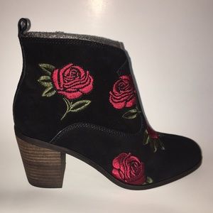 NIB LuckyBrand Pexton Embroidered Brown Oiled Suede Ankle Boot Size 7.5 US 38 EU